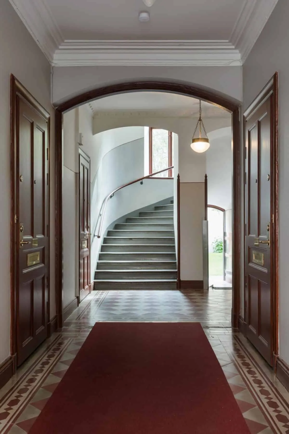 现代中世纪风格的家居设计，温馨家园