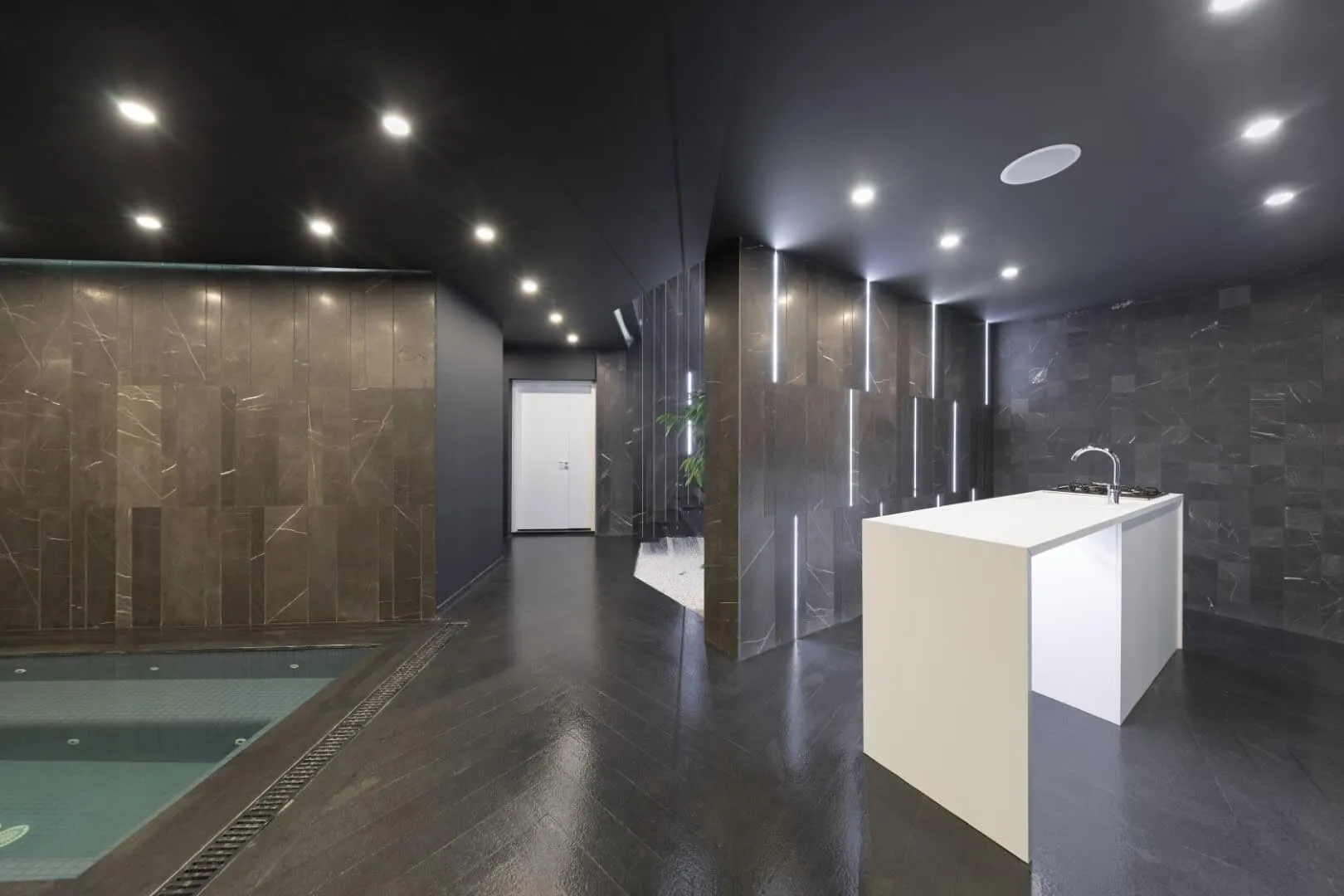 UC21 Architects设计的悬臂式住宅,位于伊朗莫什拉 UC21 Architects设计的悬臂式住宅,位于伊朗莫什拉