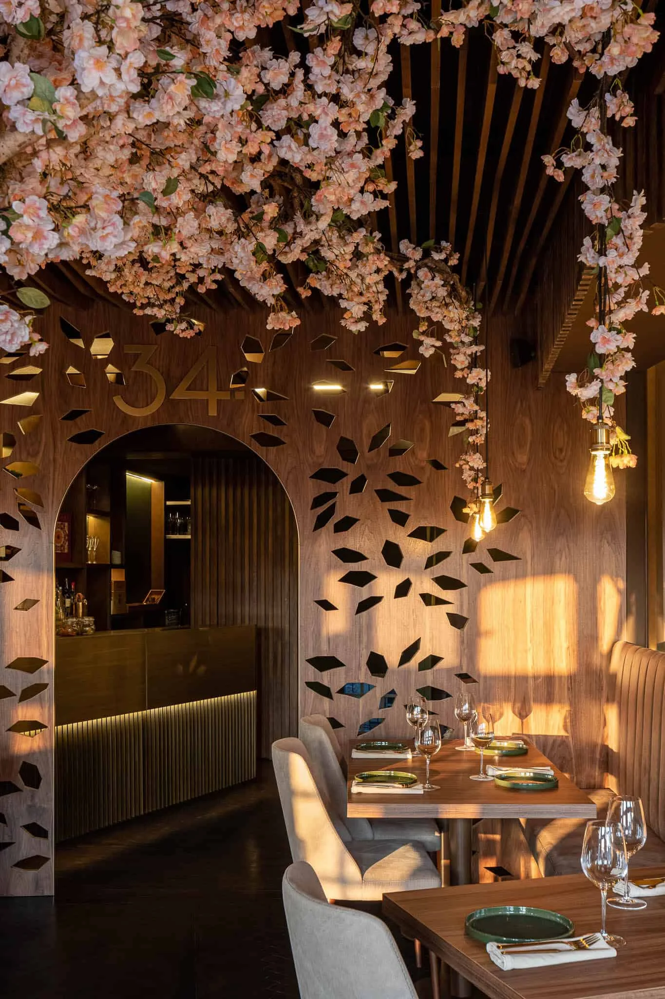 34餐厅——受新艺术运动启发的餐厅 34餐厅——受新艺术运动启发的餐厅