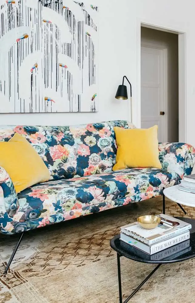 Super Creative Ideas for Creating Your Own Printed Sofa