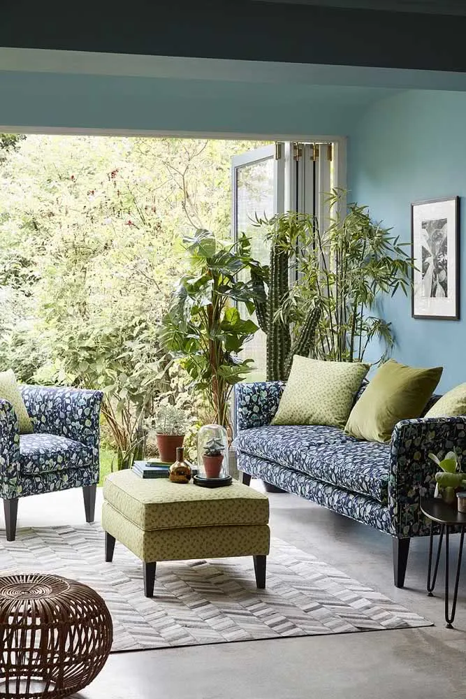 Super Creative Ideas for Creating Your Own Printed Sofa