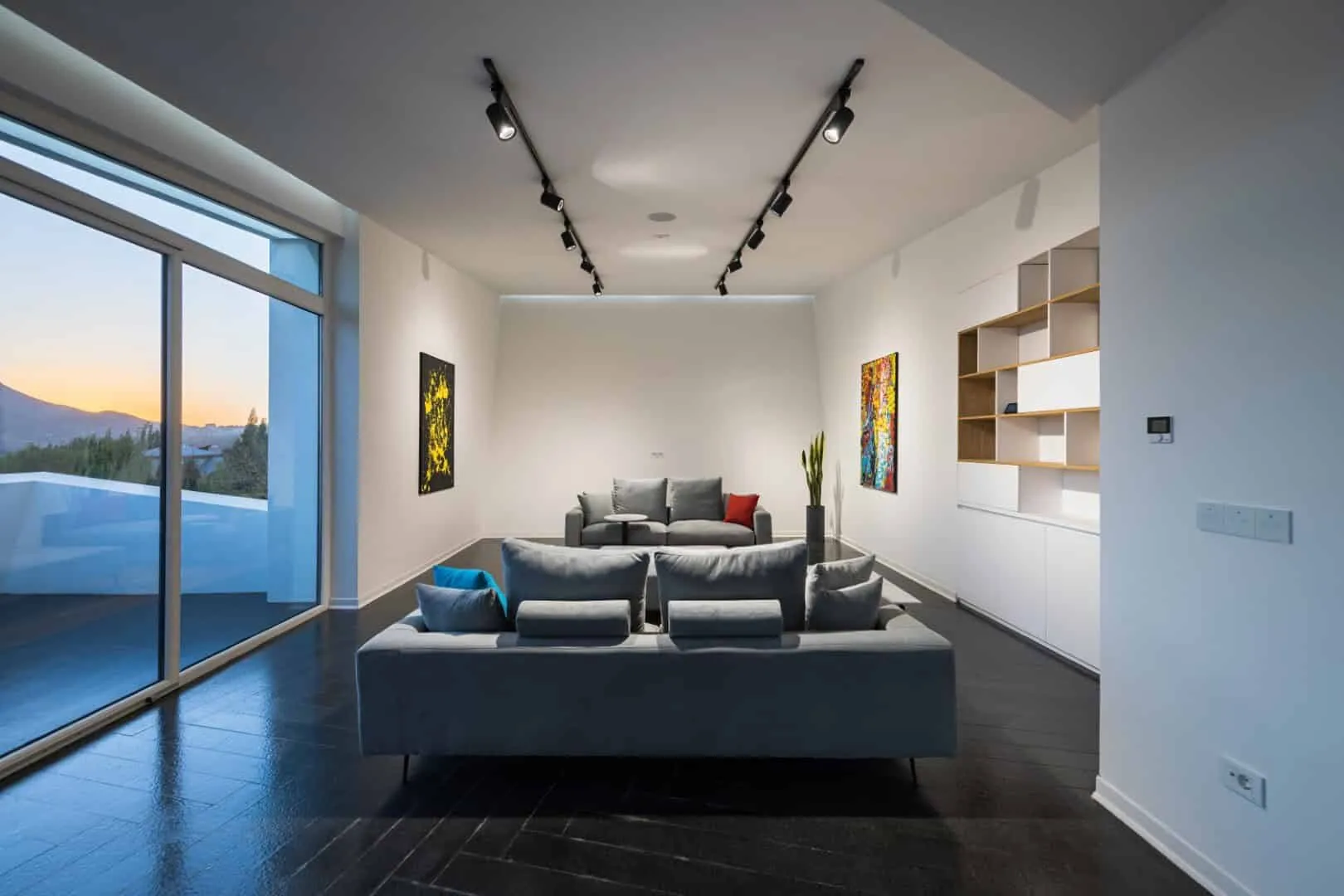 UC21 Architects设计的悬臂式住宅,位于伊朗莫什拉 UC21 Architects设计的悬臂式住宅,位于伊朗莫什拉