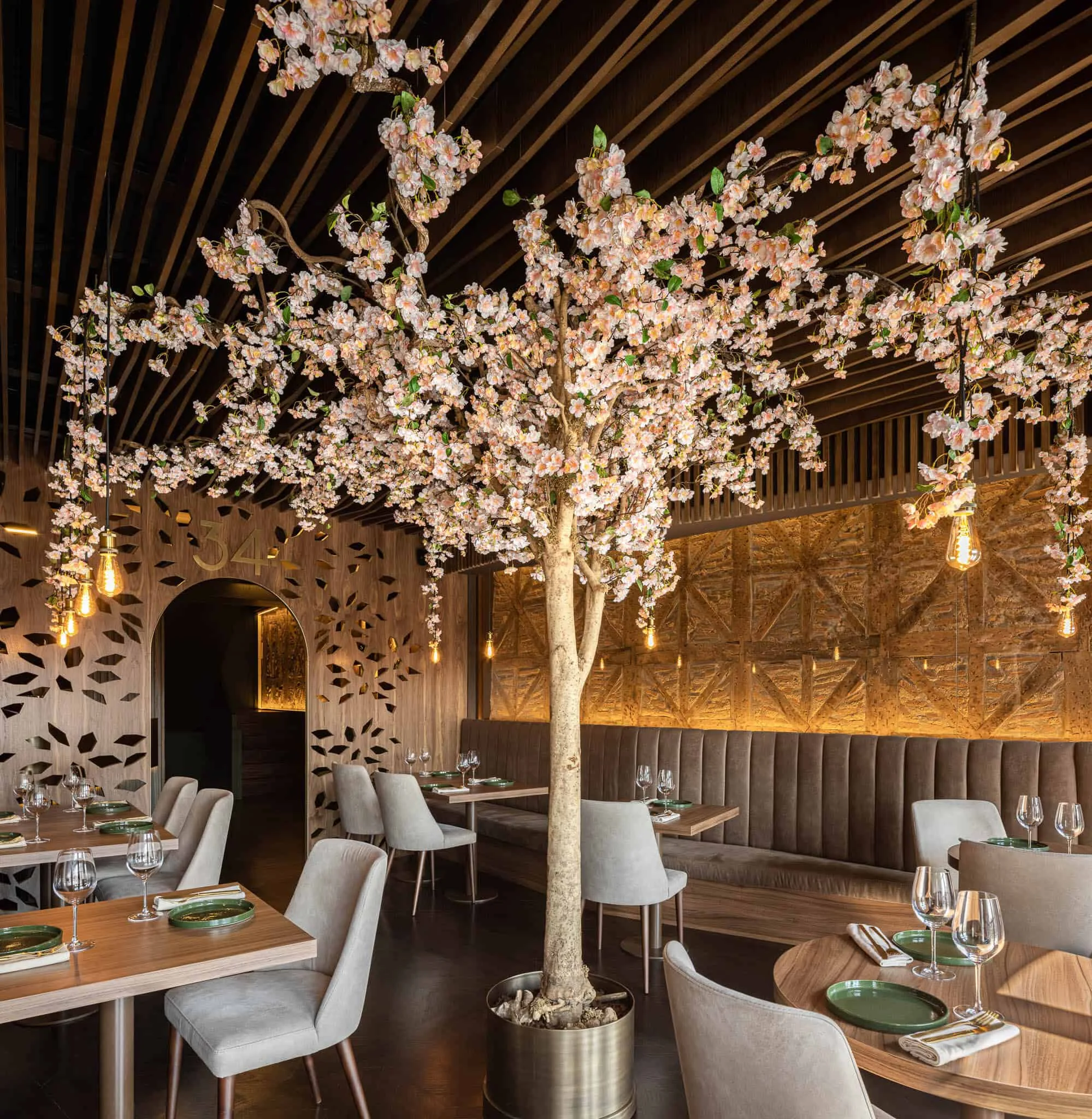 34餐厅——受新艺术运动启发的餐厅 34餐厅——受新艺术运动启发的餐厅