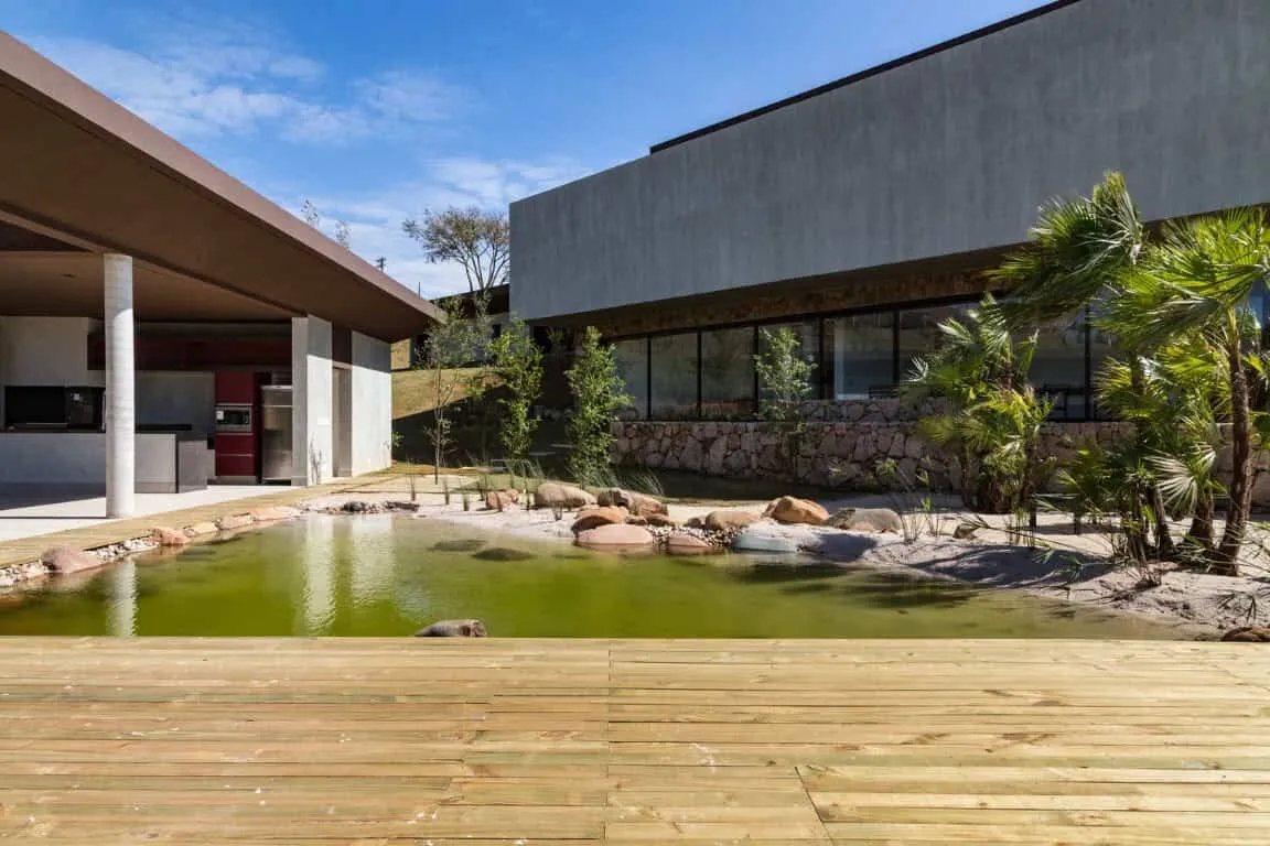 Жилой дом CR от Padovani Arquitetos Associados в Бразилии Жилой дом CR от Padovani Arquitetos Associados в Бразилии