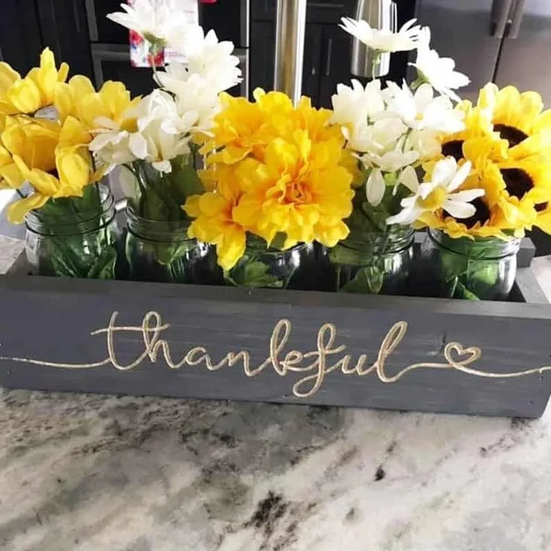 6. Frasco mason grabado con elemento central