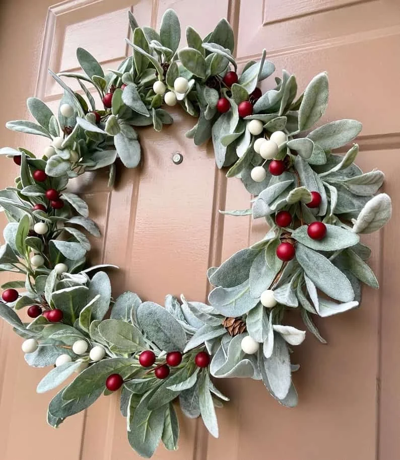 11. Guirnalda de lana de oveja sedosa en forma de anillo