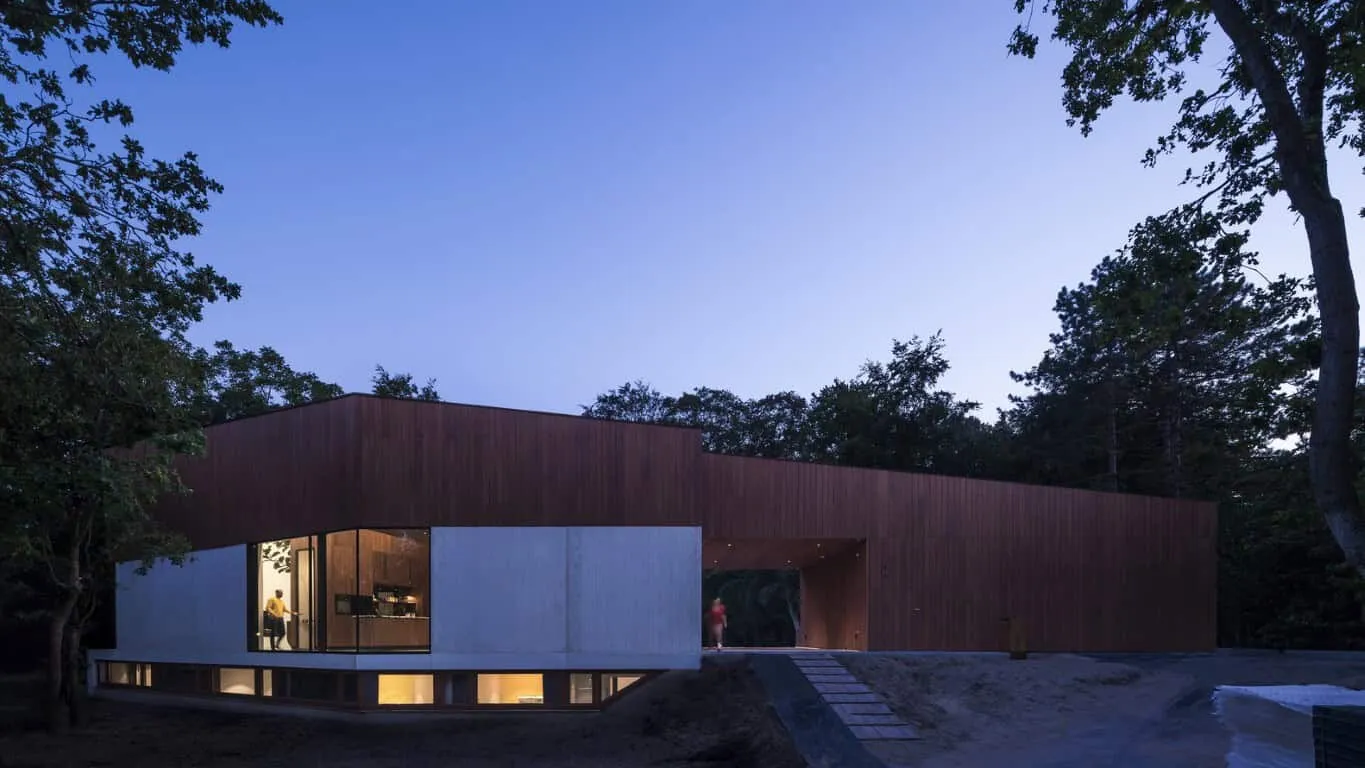 Villa Sanpourt by DP6 Architectuurstudio in the Netherlands