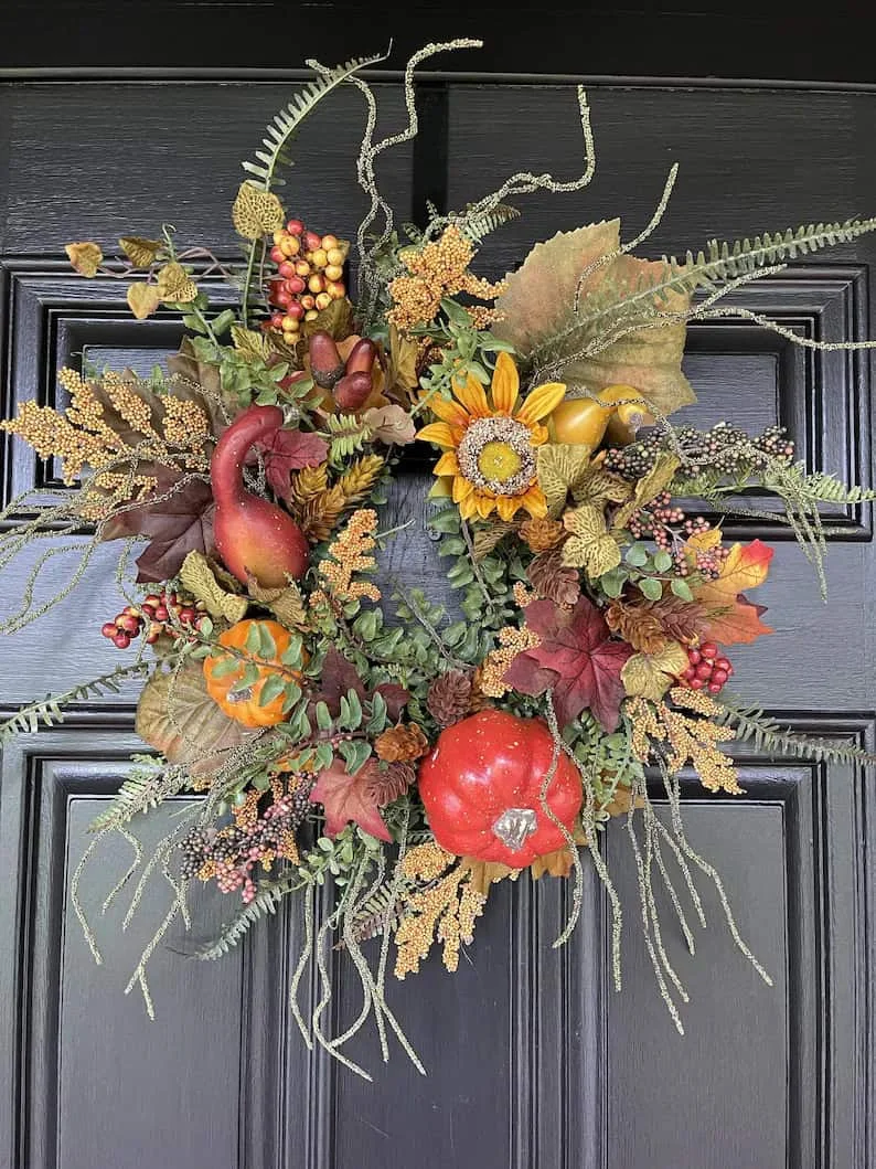 2. 收获主题花瓶