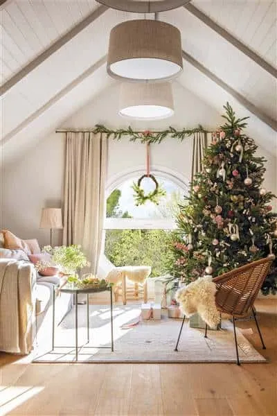 Best Christmas Decoration Ideas 2021/22 for Creating Christmas Magic