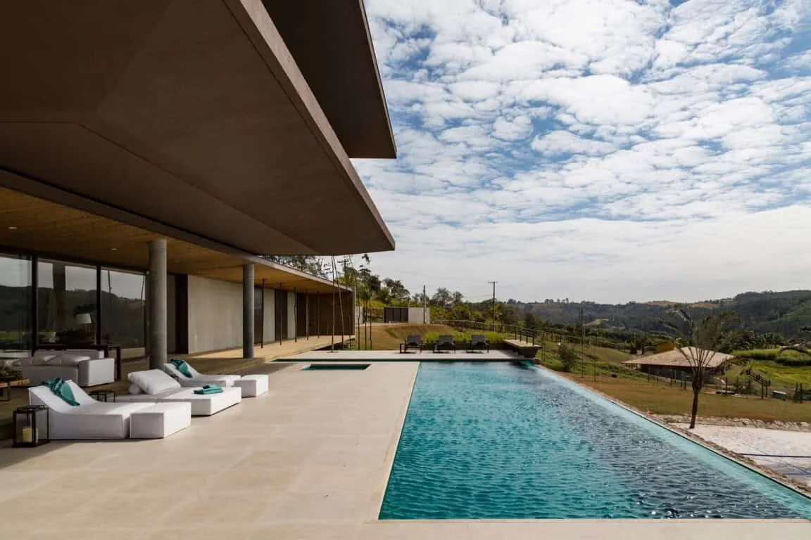 Жилой дом CR от Padovani Arquitetos Associados в Бразилии Жилой дом CR от Padovani Arquitetos Associados в Бразилии