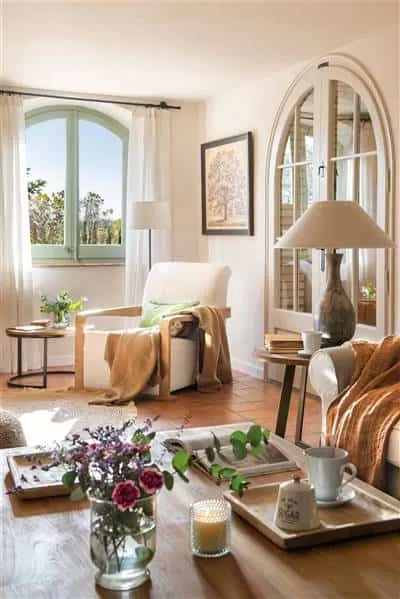 Unbreakable Rules for Furnishing Large Living Rooms