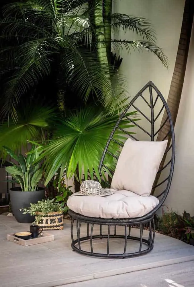 Tips for Choosing the Perfect Iron Furniture for Your Home