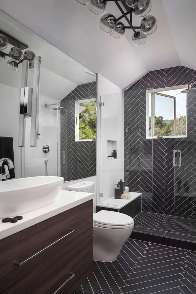 8. 萨拉托加浴室翻新