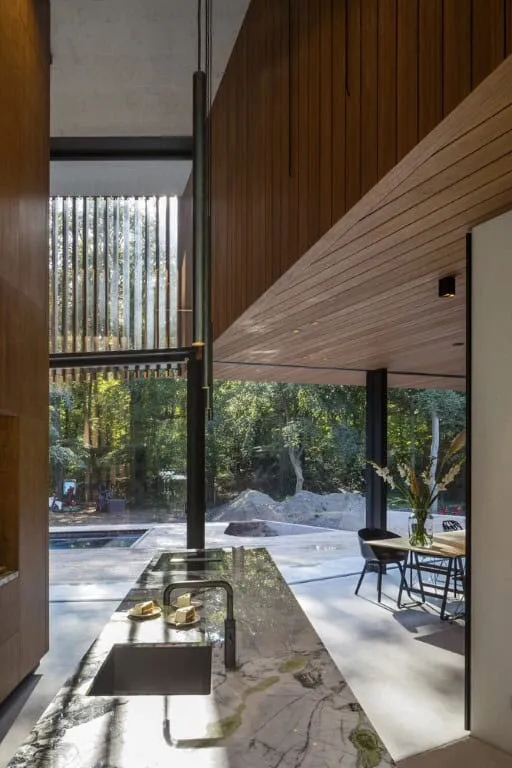 Villa Sanpourt by DP6 Architectuurstudio in the Netherlands