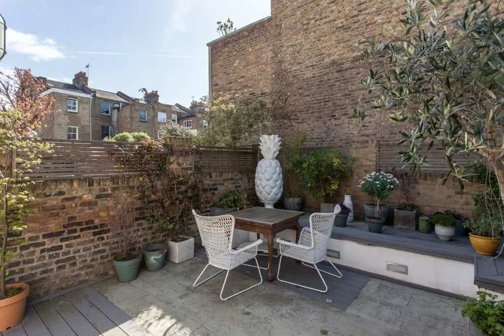 14. 独特的 SE5 两居室公寓