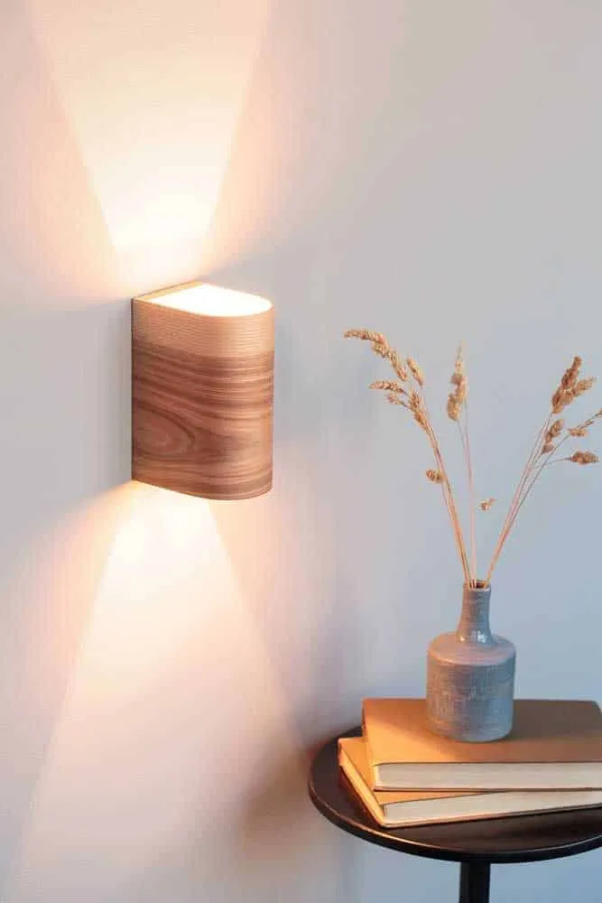 Tips for Choosing the Perfect Wooden Wall Light for Your Home