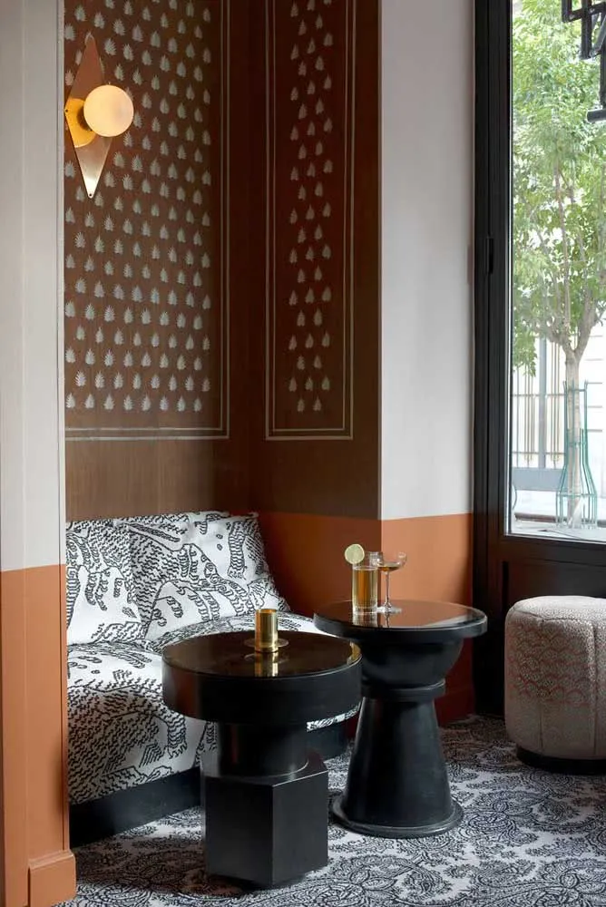 Super Creative Ideas for Creating Your Own Printed Sofa