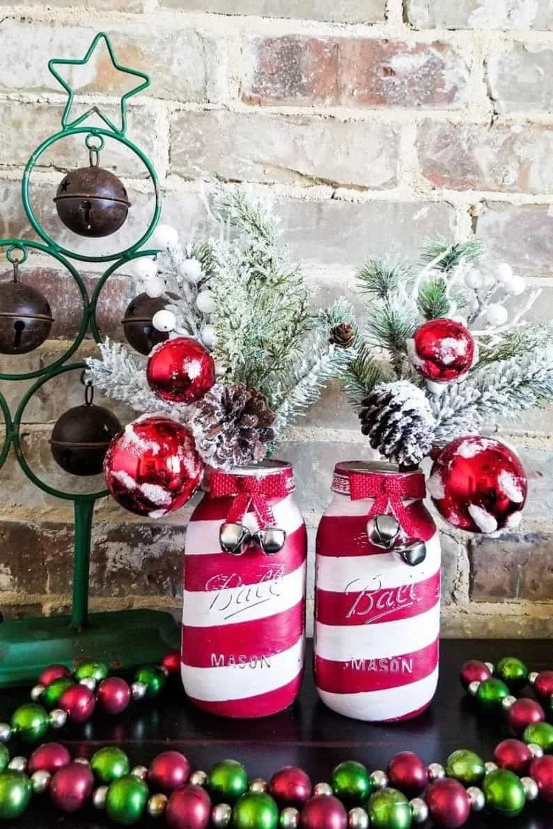 15. Decoración navideña de mason jar