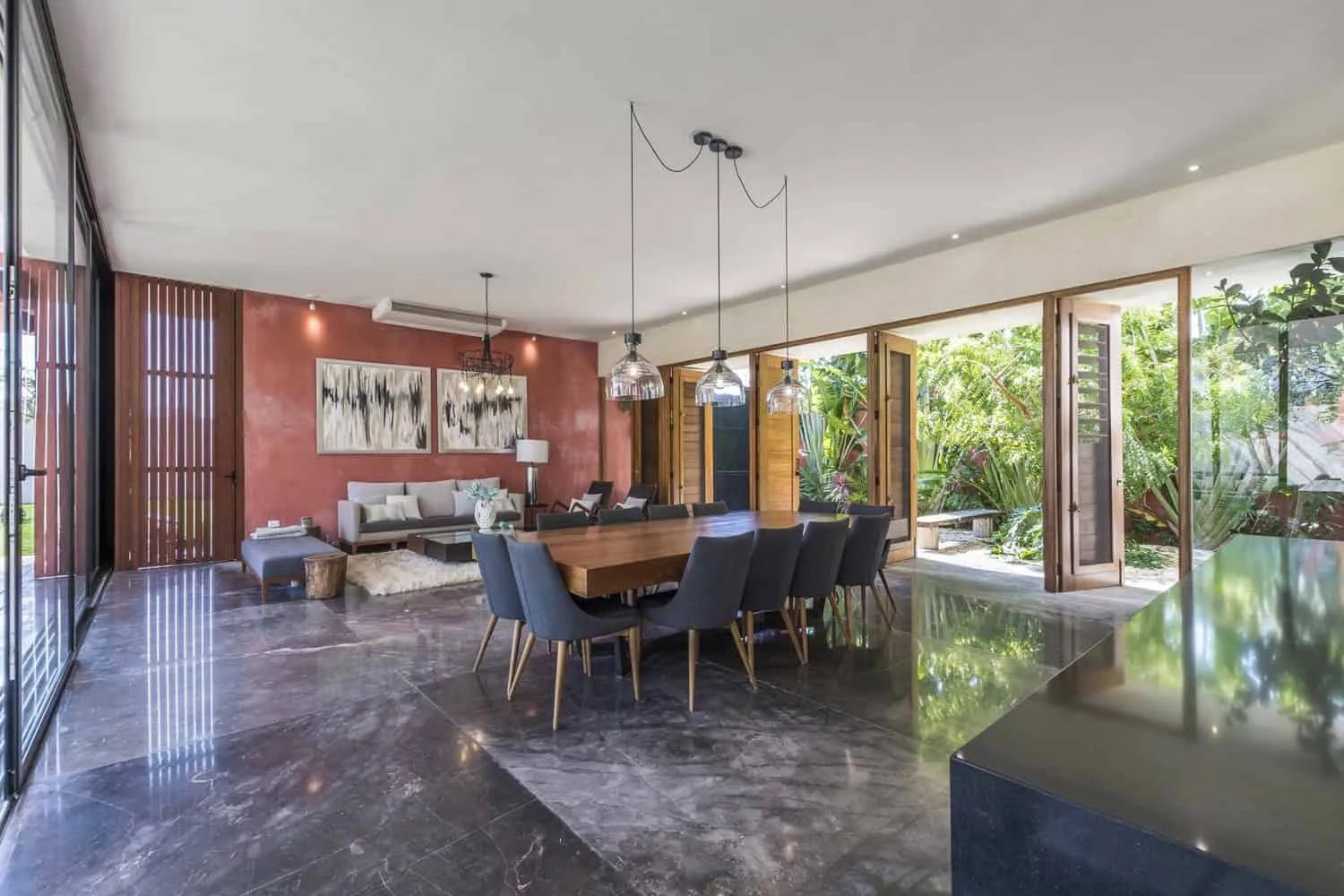 梅里达墨西哥的Temozon之家，由Boyance Arquitectura + Edificacion设计