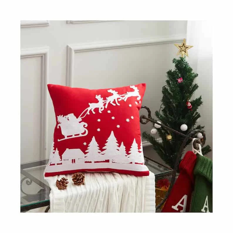 13. 复古圣誕老人与铃铛刺绣靠垫