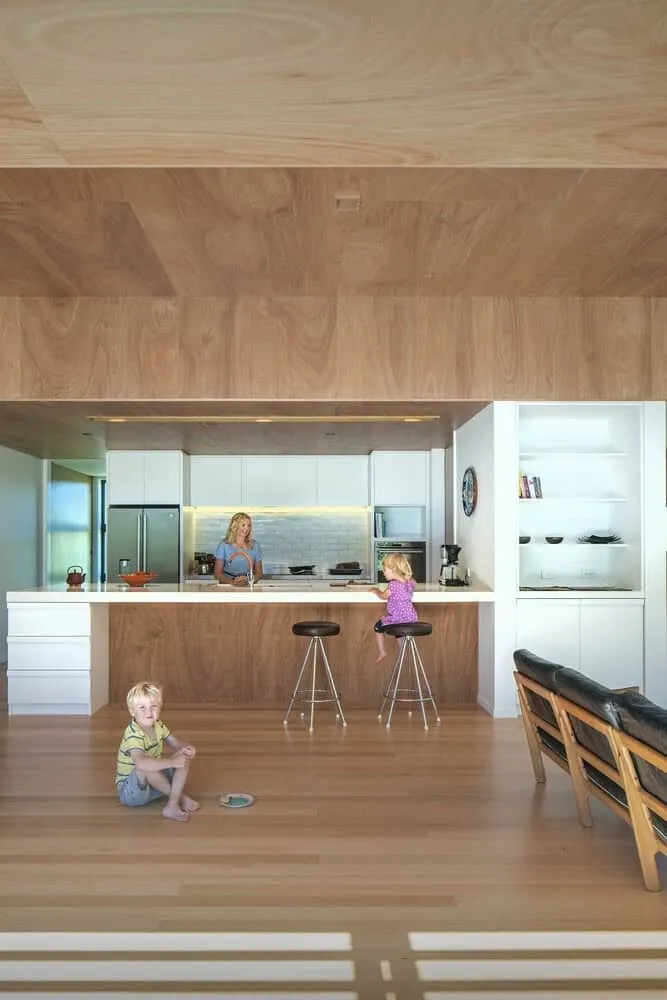 Peka Peka II House by Herriot Melhuish O'Neill Architects in New Zealand