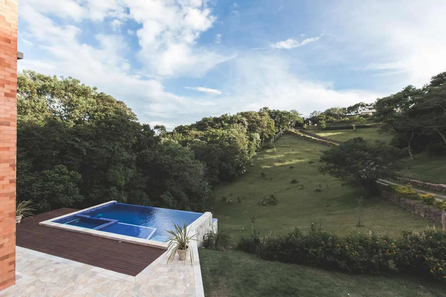 Residential House T&T by Q_arts Arquitetura in Itaara, Brazil