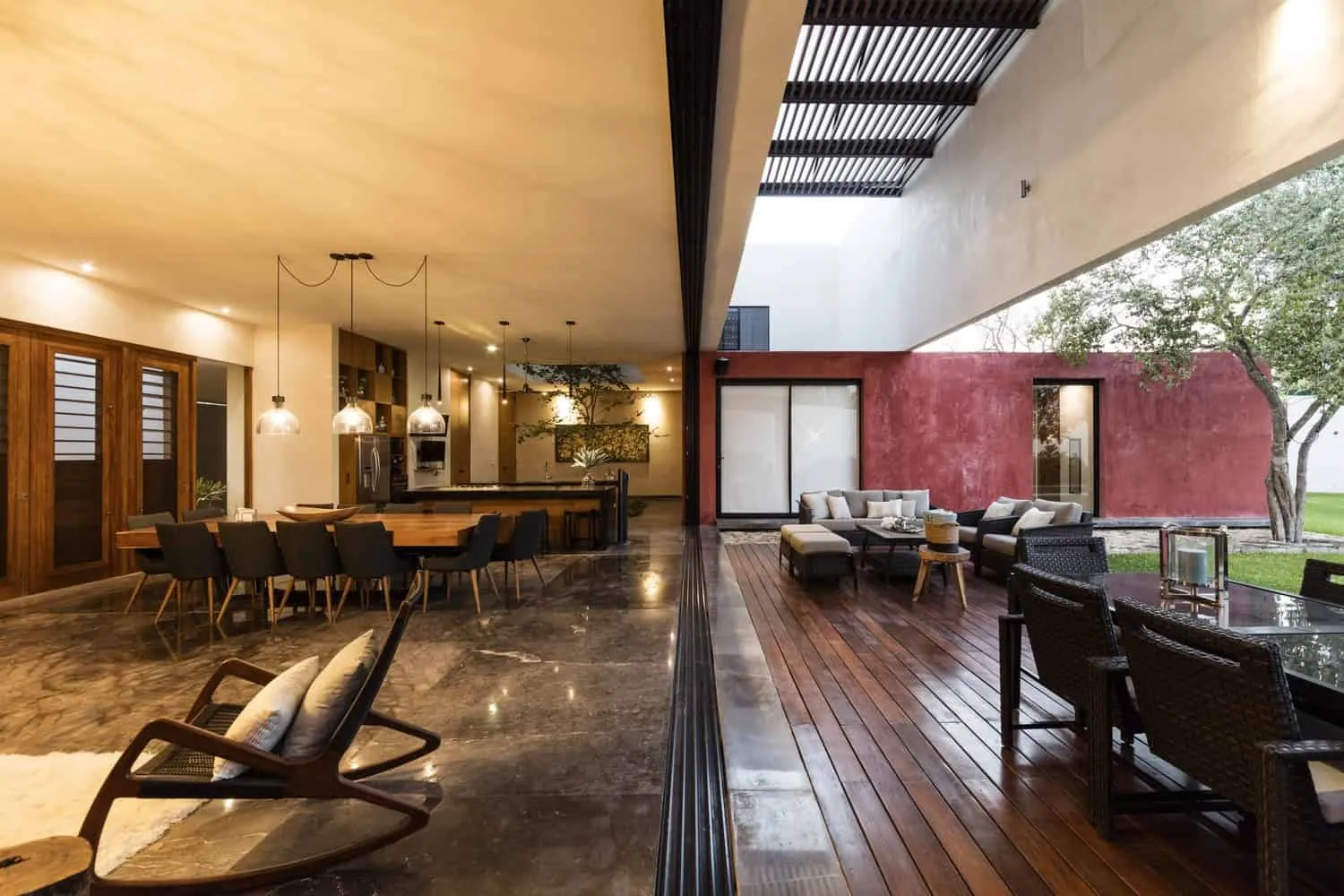 梅里达墨西哥的Temozon之家，由Boyance Arquitectura + Edificacion设计