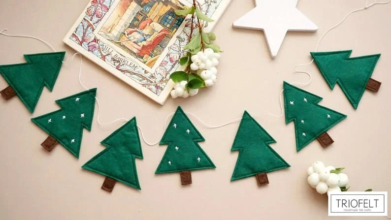 15. Futterkranz mit Weihnachtstanne