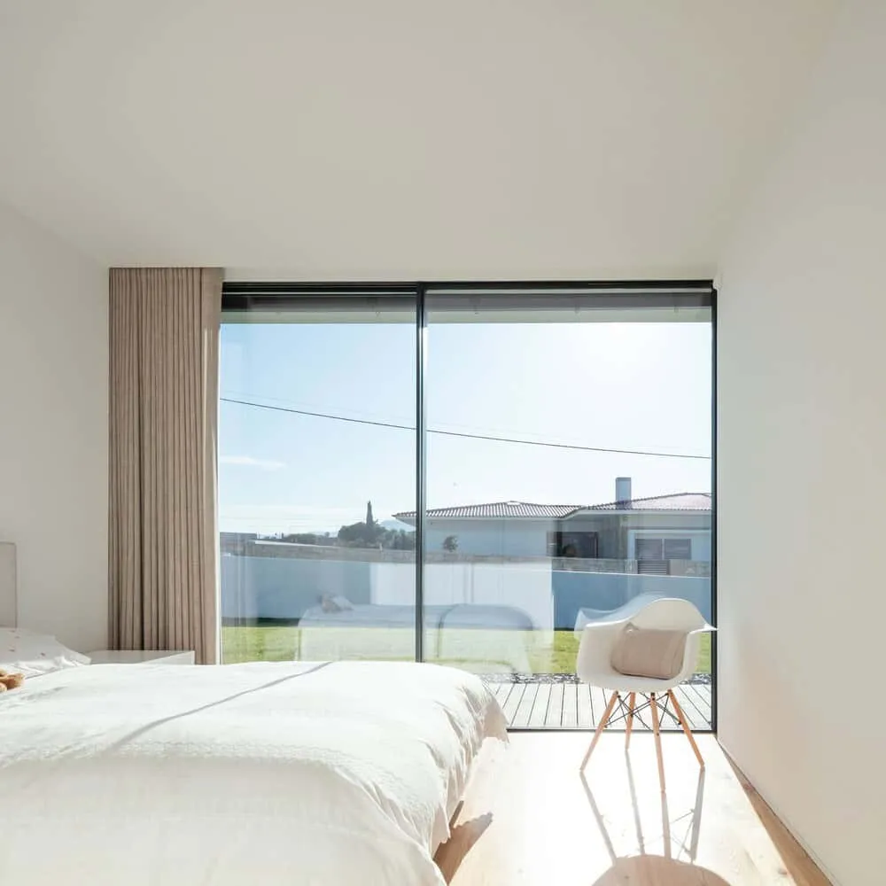 葡萄牙拉乌利诺·西尔瓦设计的加莱戈斯住宅