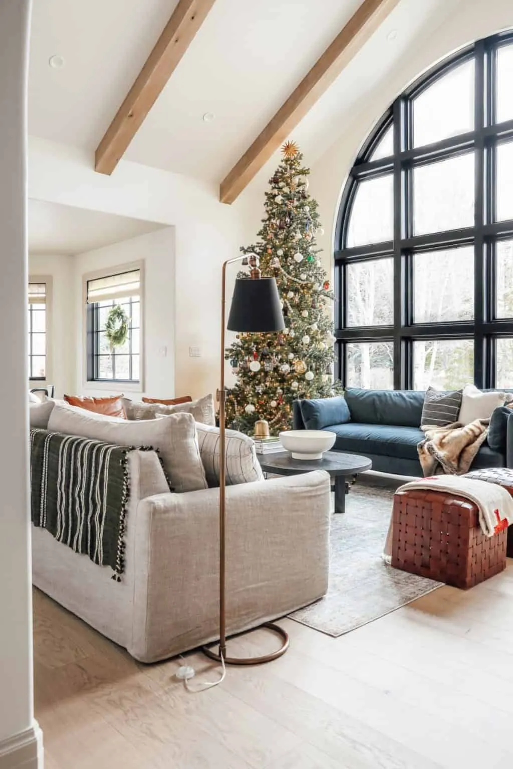 自然与中性风格的圣诞装饰