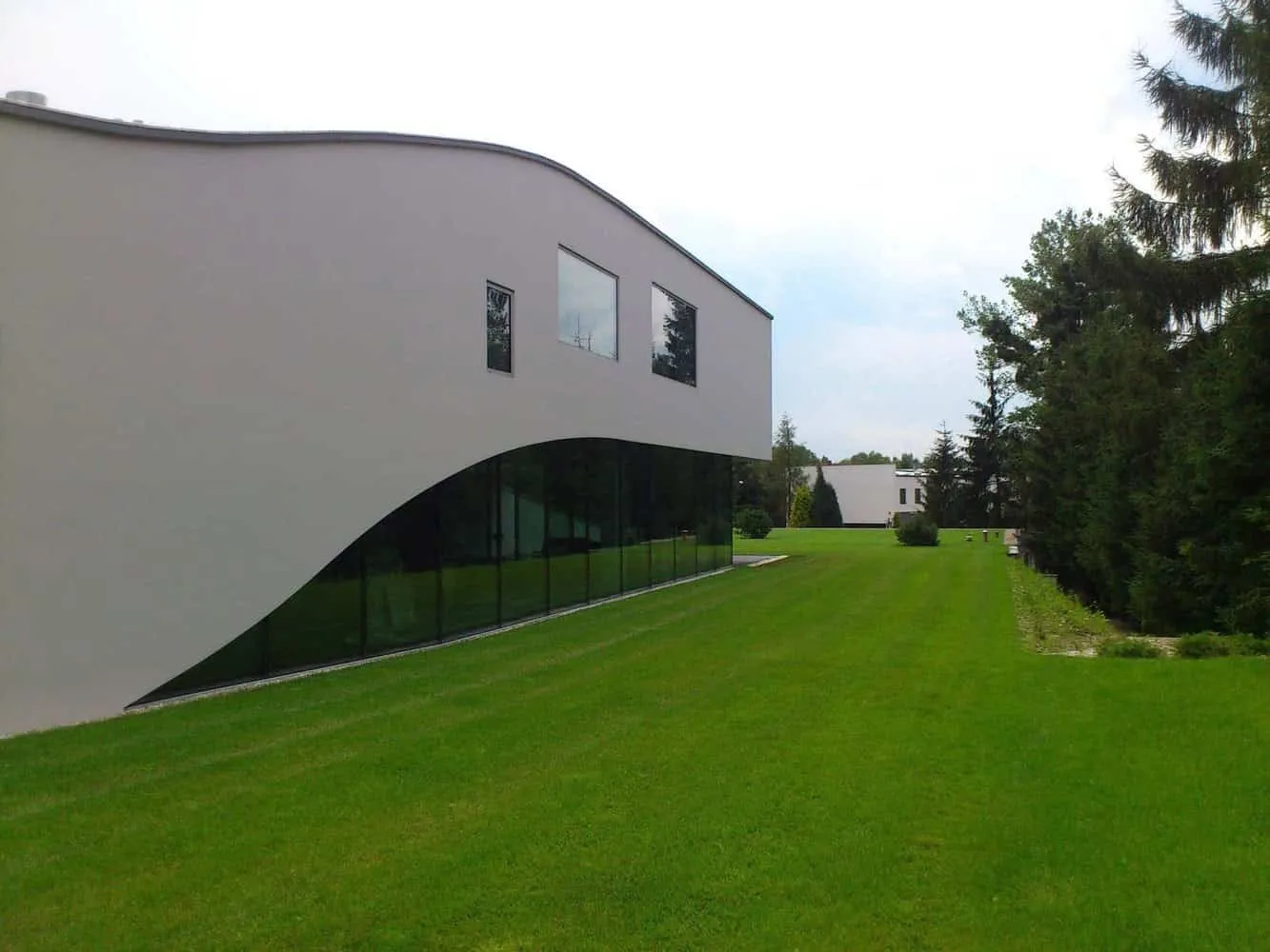 Autofamily House by KWK Promes: Where Architecture Meets the Automobile