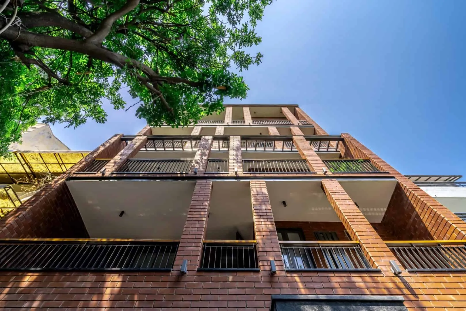 UnBox Design设计的远离网络住宅,印度德里 UnBox Design设计的远离网络住宅,印度德里