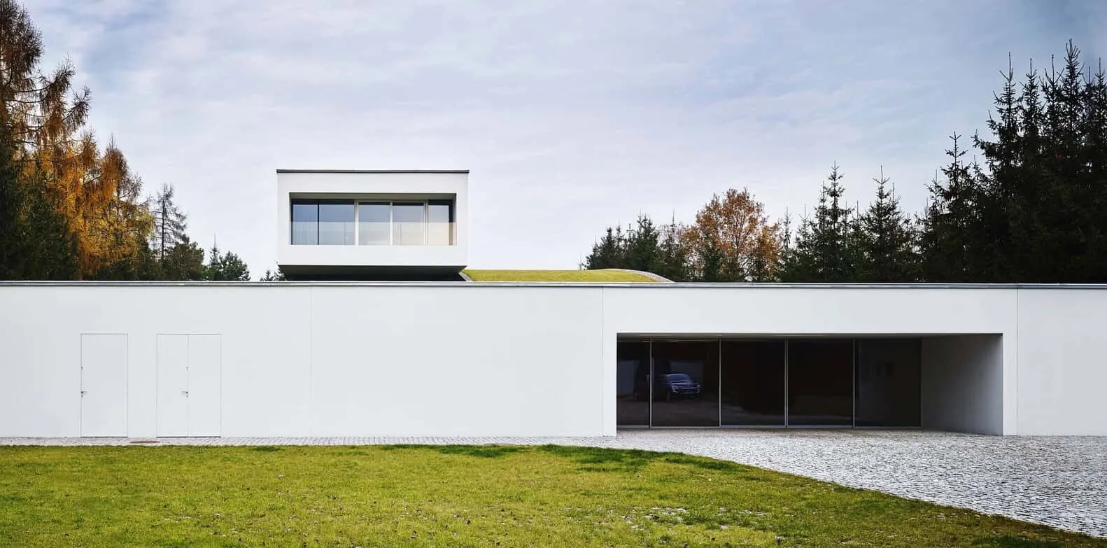 Autofamily House by KWK Promes: Where Architecture Meets the Automobile