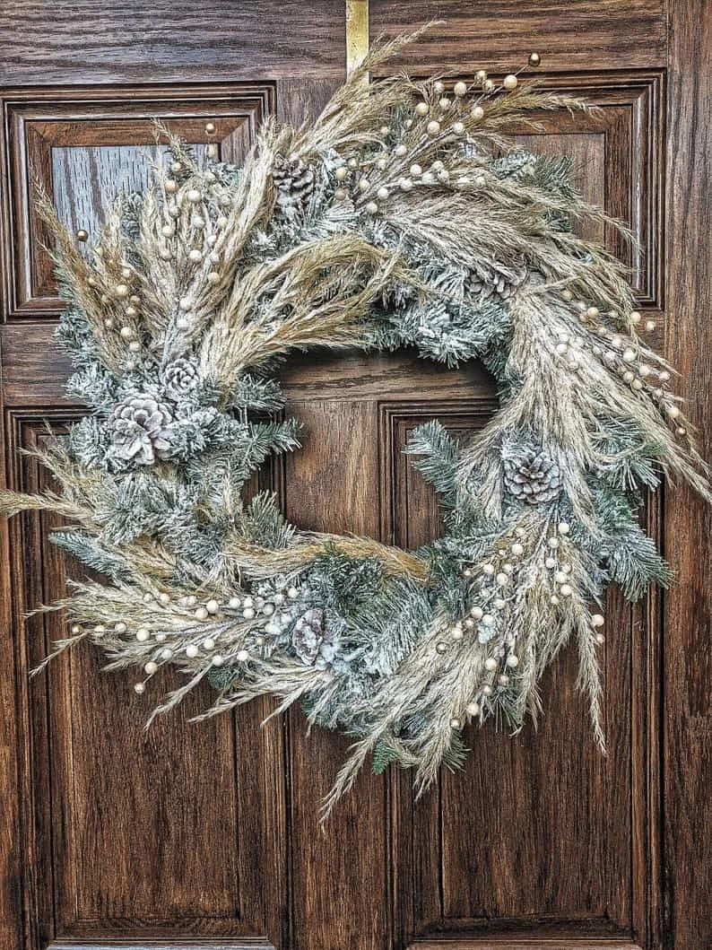 8. 蒲草冬季花环