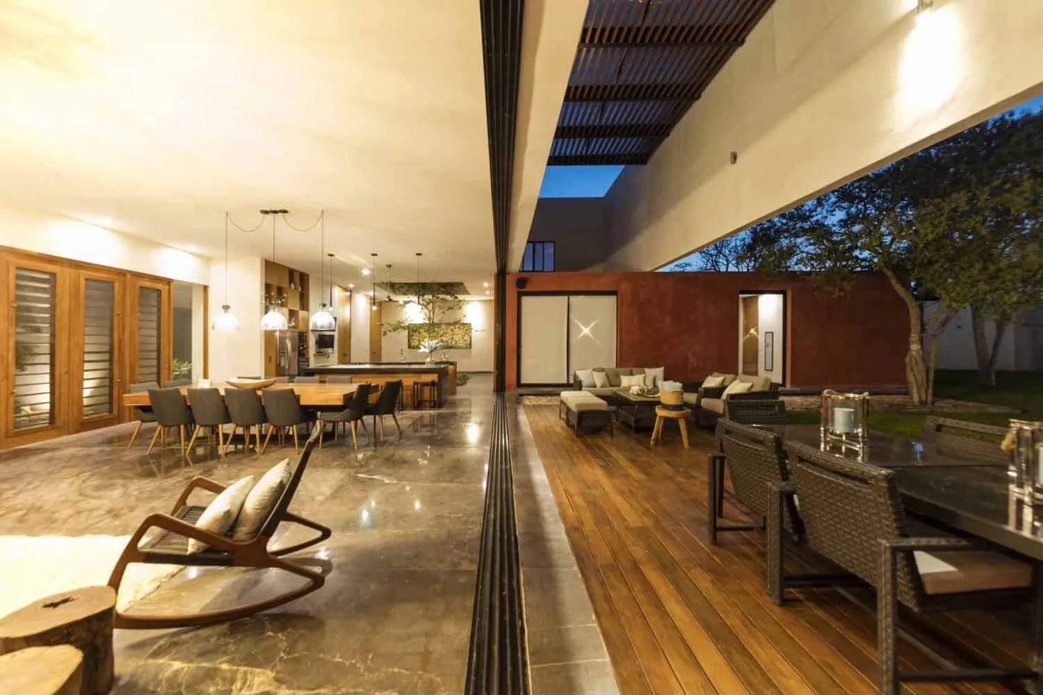 梅里达墨西哥的Temozon之家，由Boyance Arquitectura + Edificacion设计