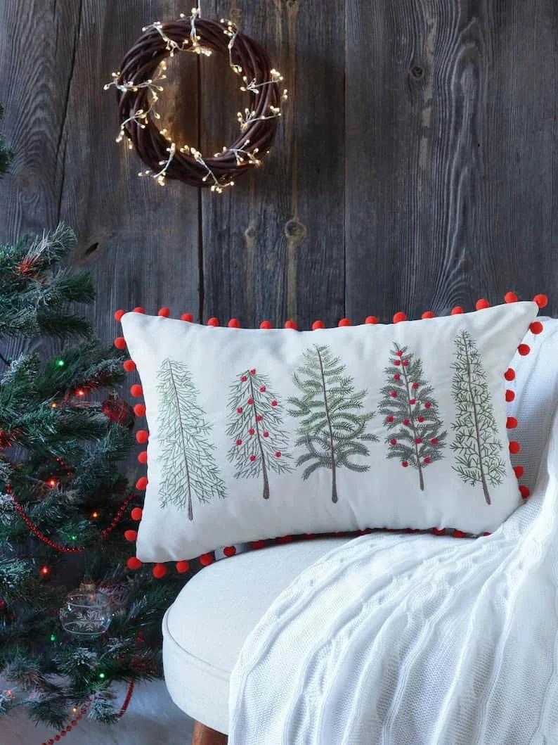 16. 圣诞松树刺绣新年靠垫