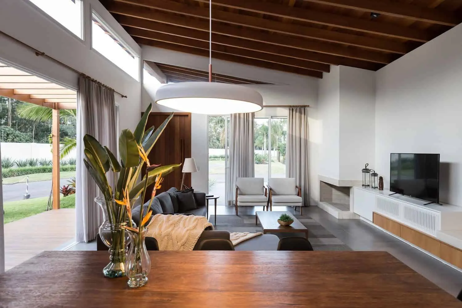 巴西Integra Studio Arquitetura设计的Malibu H25住宅 巴西Integra Studio Arquitetura设计的Malibu H25住宅