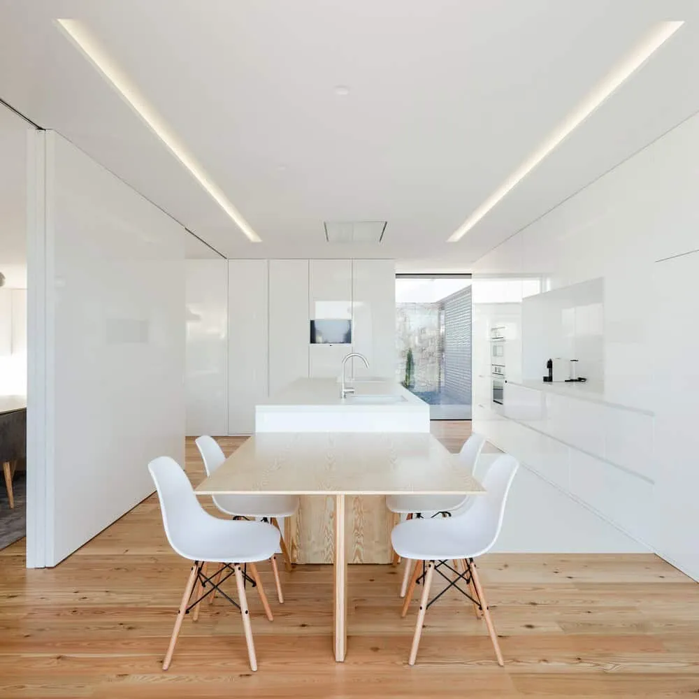 葡萄牙拉乌利诺·西尔瓦设计的加莱戈斯住宅