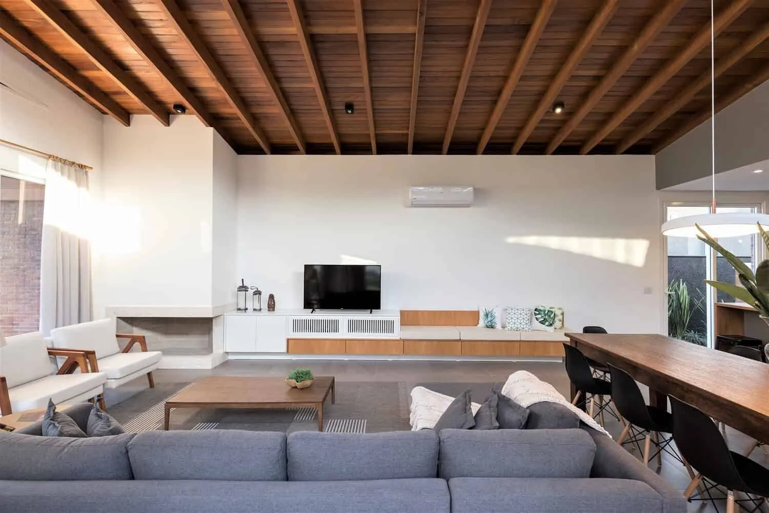 巴西Integra Studio Arquitetura设计的Malibu H25住宅 巴西Integra Studio Arquitetura设计的Malibu H25住宅