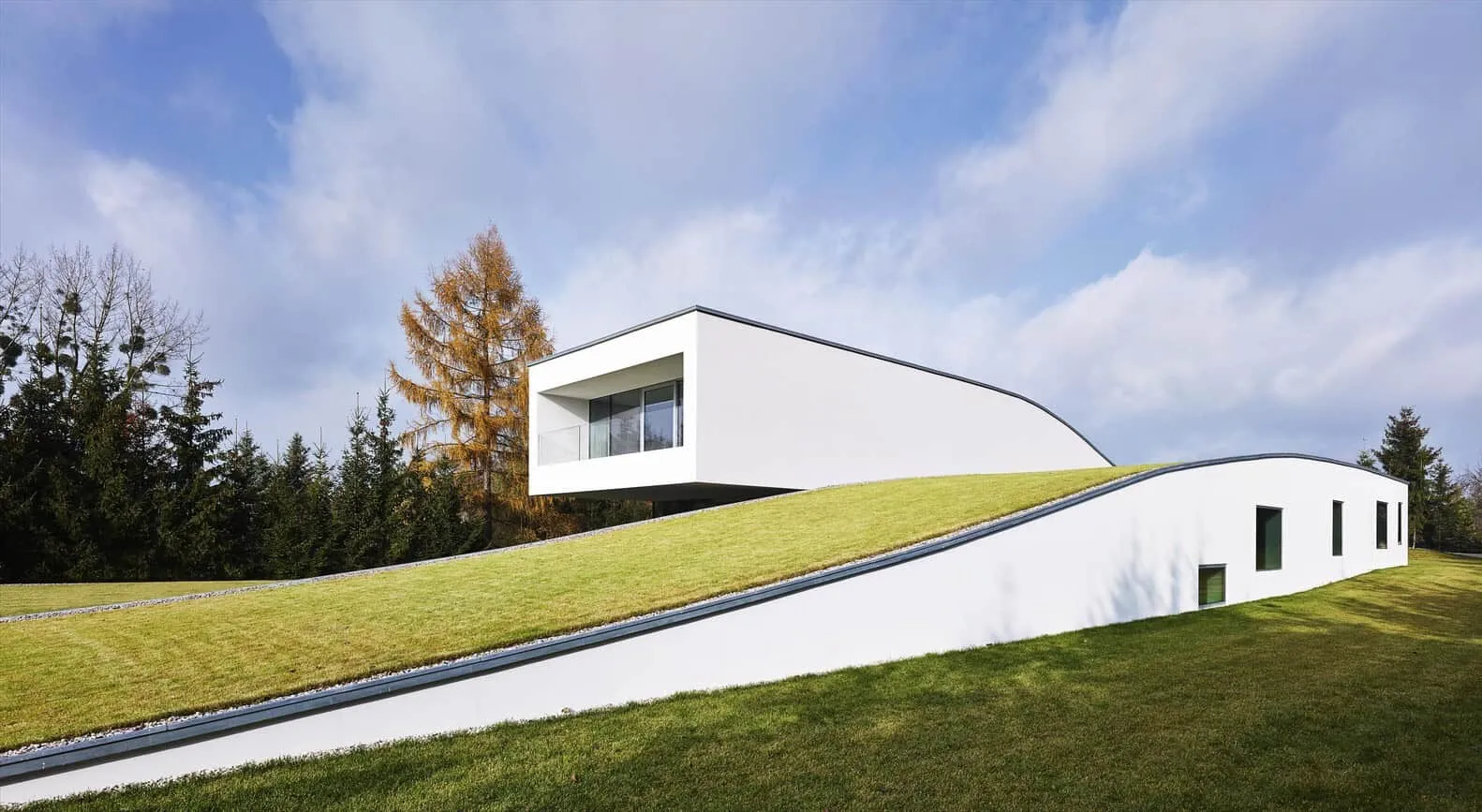 Autofamily House by KWK Promes: Where Architecture Meets the Automobile