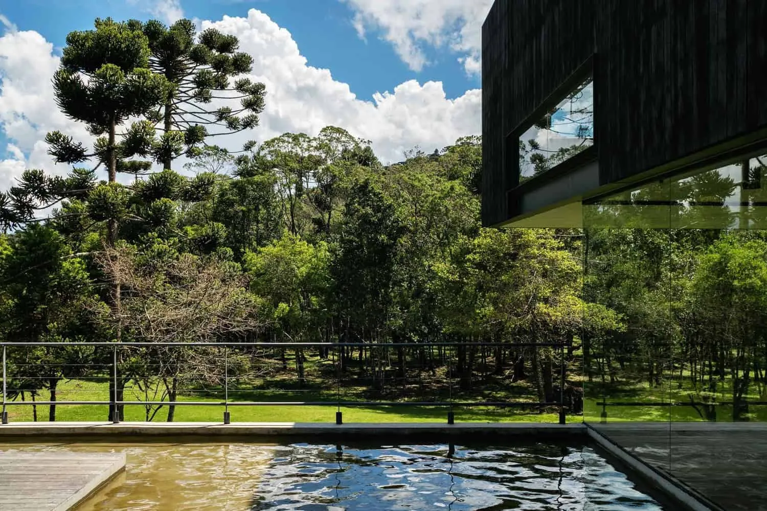 House in Mantiqueira by Una Arquitetos in Brazil