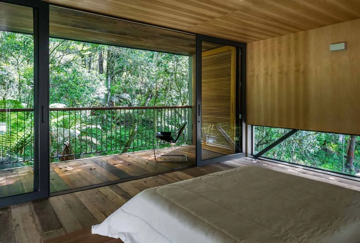 House in Mantiqueira by Una Arquitetos in Brazil