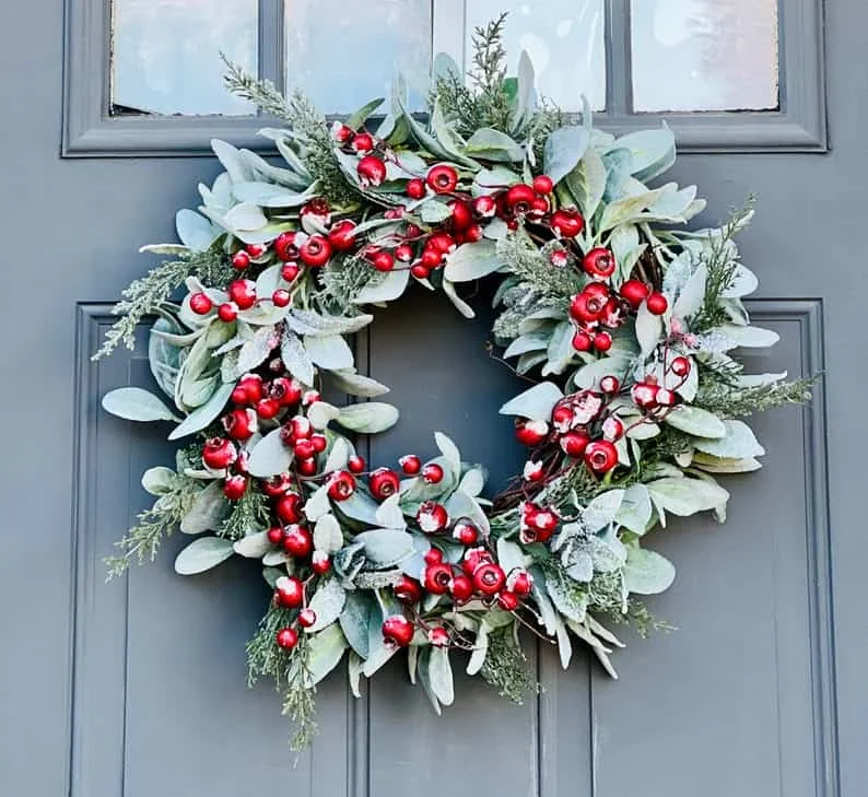 11. 农场红色浆果薰衣草花环