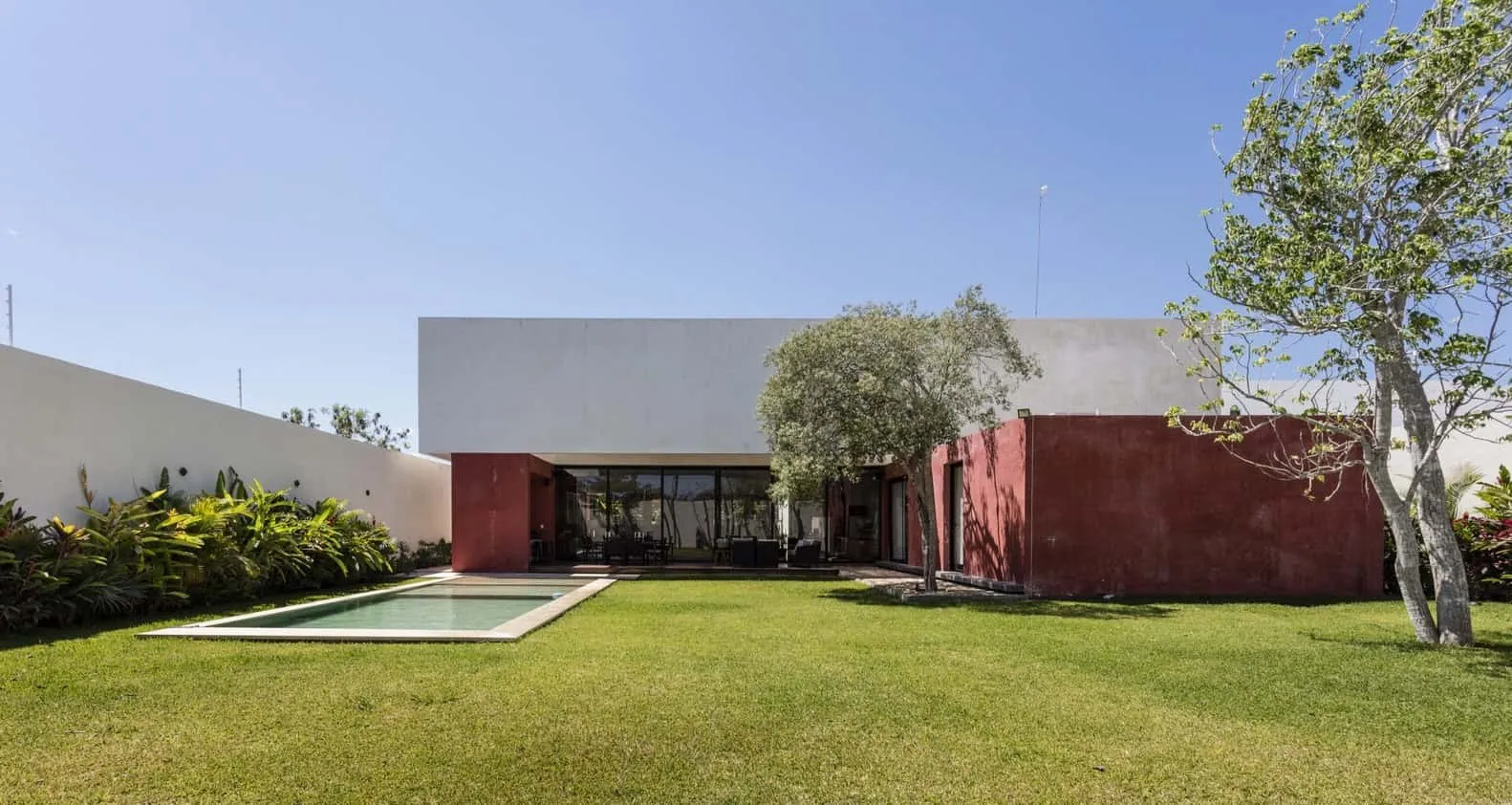 梅里达墨西哥的Temozon之家，由Boyance Arquitectura + Edificacion设计