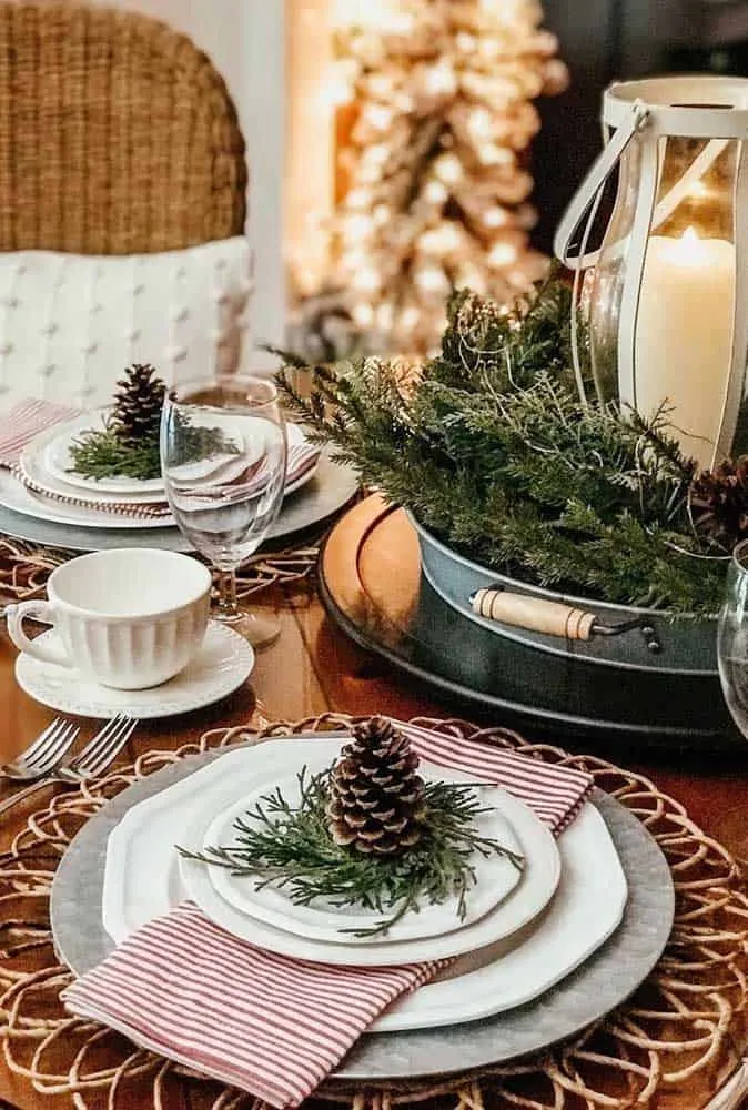 Christmas Sauce Plate — What It Is and Inspiring Ideas for Creating