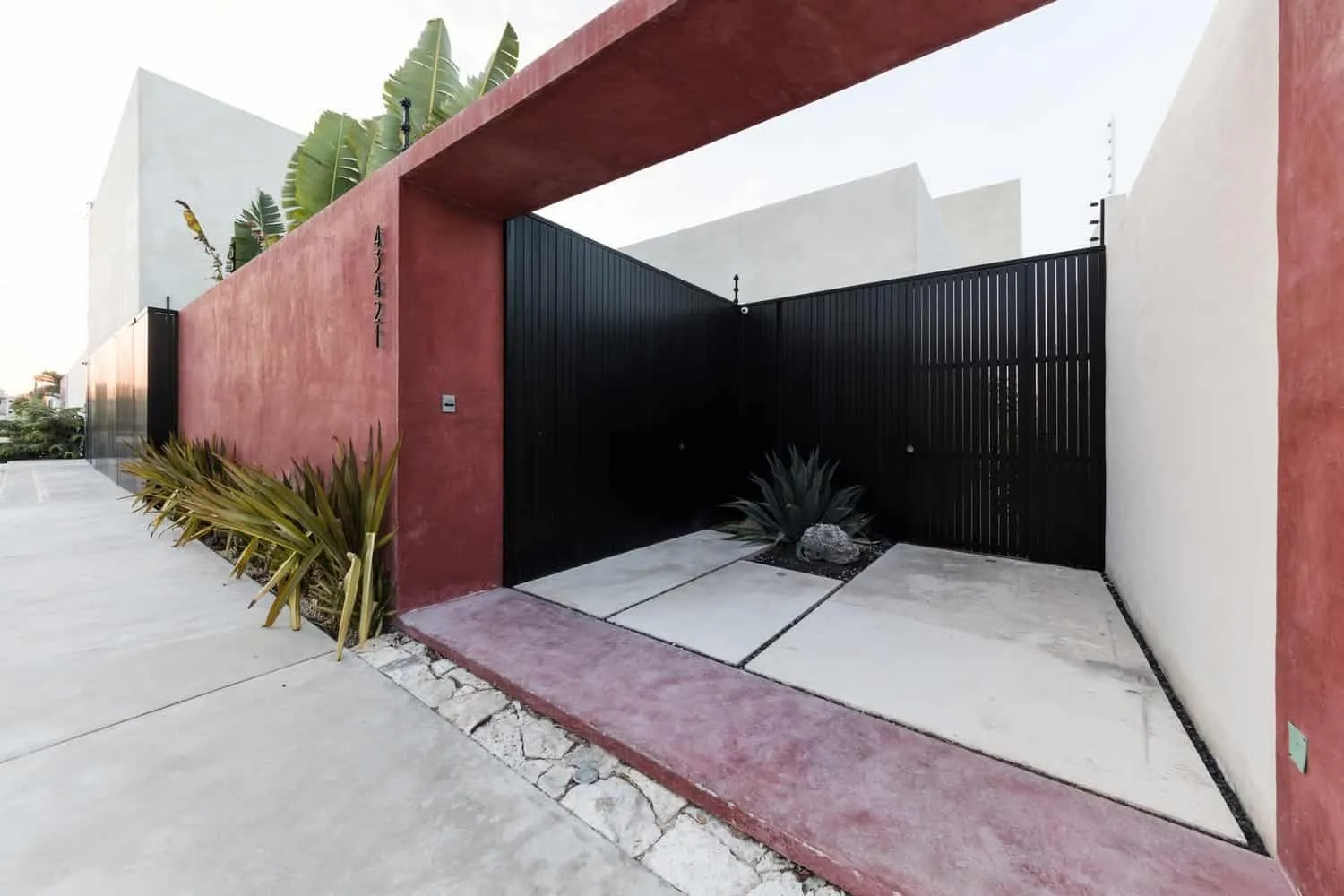 梅里达墨西哥的Temozon之家，由Boyance Arquitectura + Edificacion设计