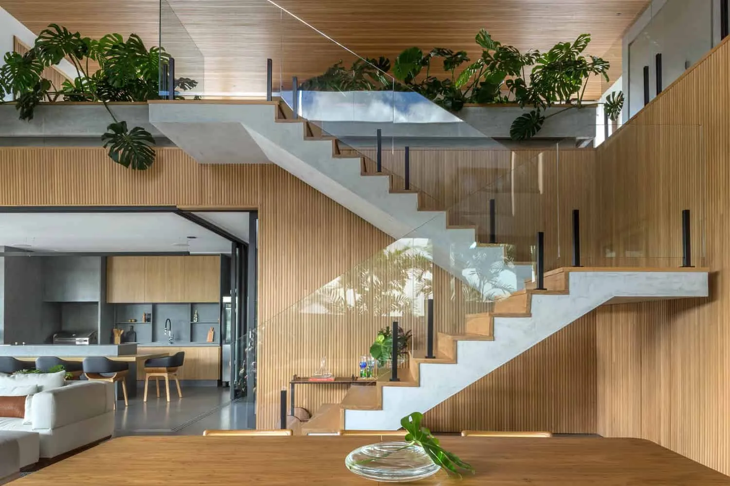 Leo Romanо设计的AK House，位于巴西戈亚尼亚