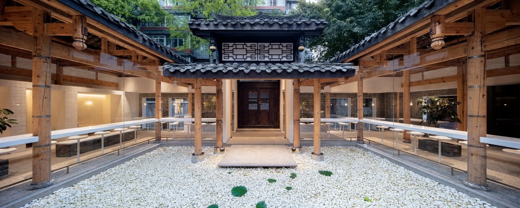 Arabica Kuanzhai Alley by B.L.U.E. Architecture Studio: A Contemporary Café in Chengdu’s Historic Courtyard