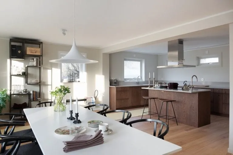 Stunning Oak Kitchen with Island