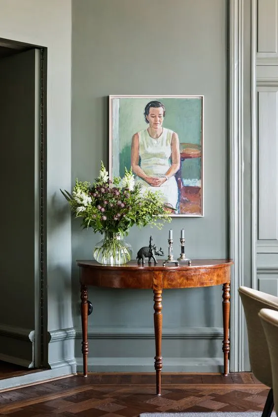 Декорируйте дом антикварной мебелью и чувствуйте тонкую теплоту